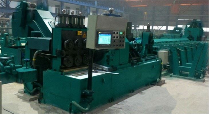 High Productivity CNC Centerless Metal Round Bar Peeling Machine Manufacture